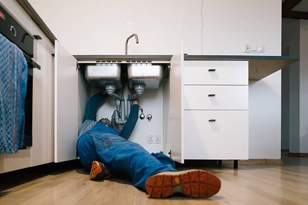 Professional Plumbing technician working in Creighton, PA